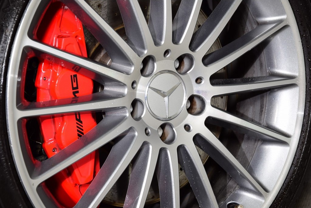 Mercedes-Benz A-Klasse 45 AMG 4MATIC Panorama Performance Aut7 Foto 24