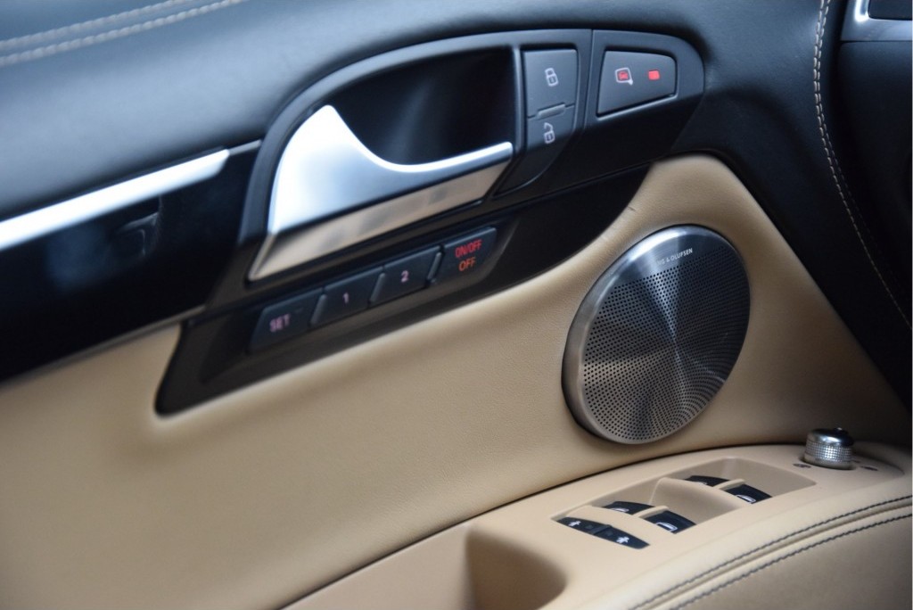 Audi Q7 6.0 TDI QUATTRO 4+2 Exclusive / B&O / Ceramic / Standkachel / Bentleylak Aut6 Foto 20