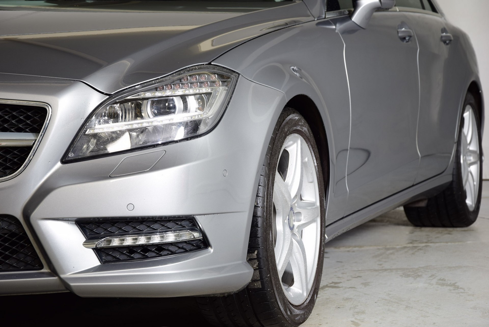 Mercedes-Benz CLS-Klasse 350 Cdi AMG Airmatic Distronic Keyless Mem Harman-Kardon Aut7 Foto 13