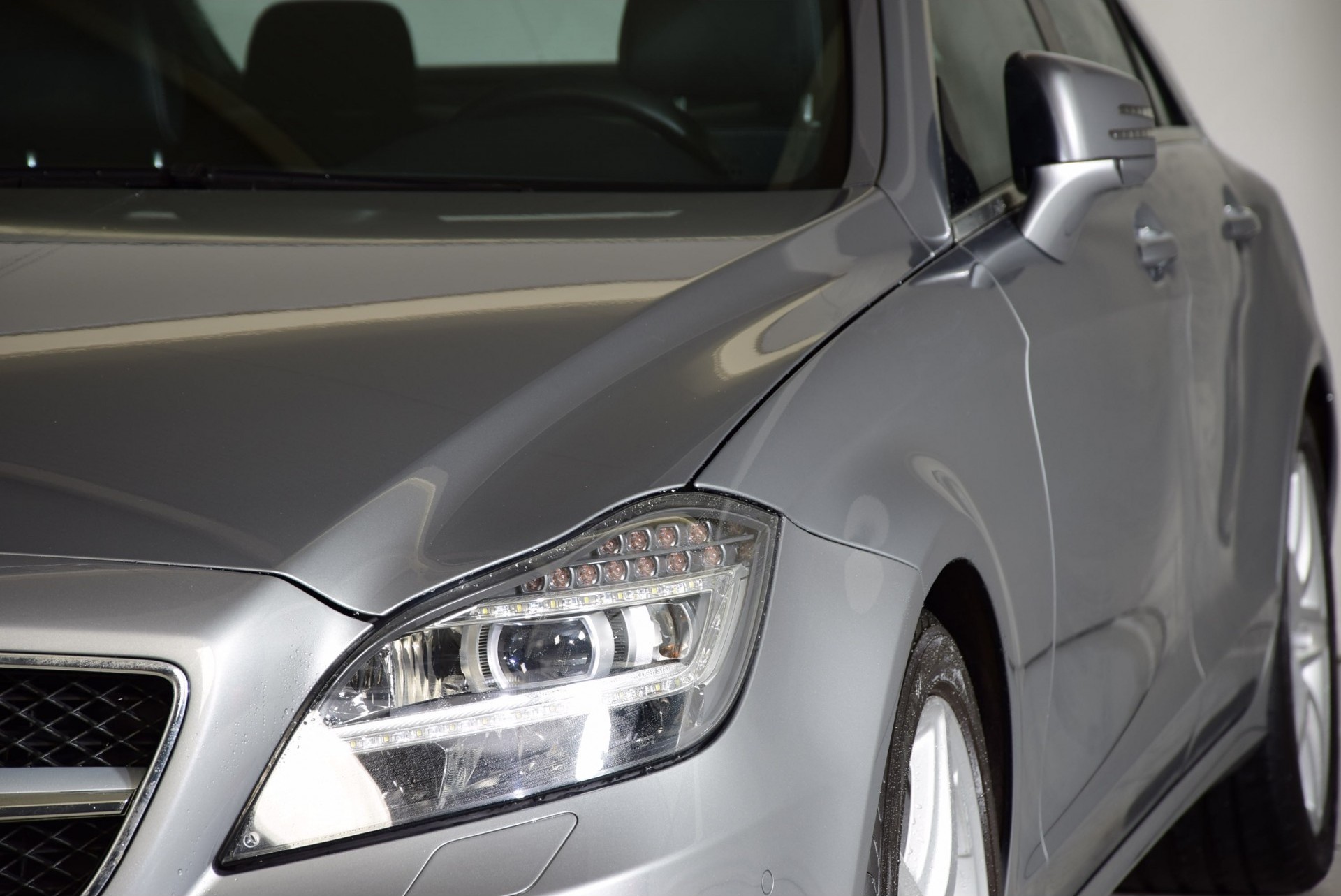 Mercedes-Benz CLS-Klasse 350 Cdi AMG Airmatic Distronic Keyless Mem Harman-Kardon Aut7 Foto 14