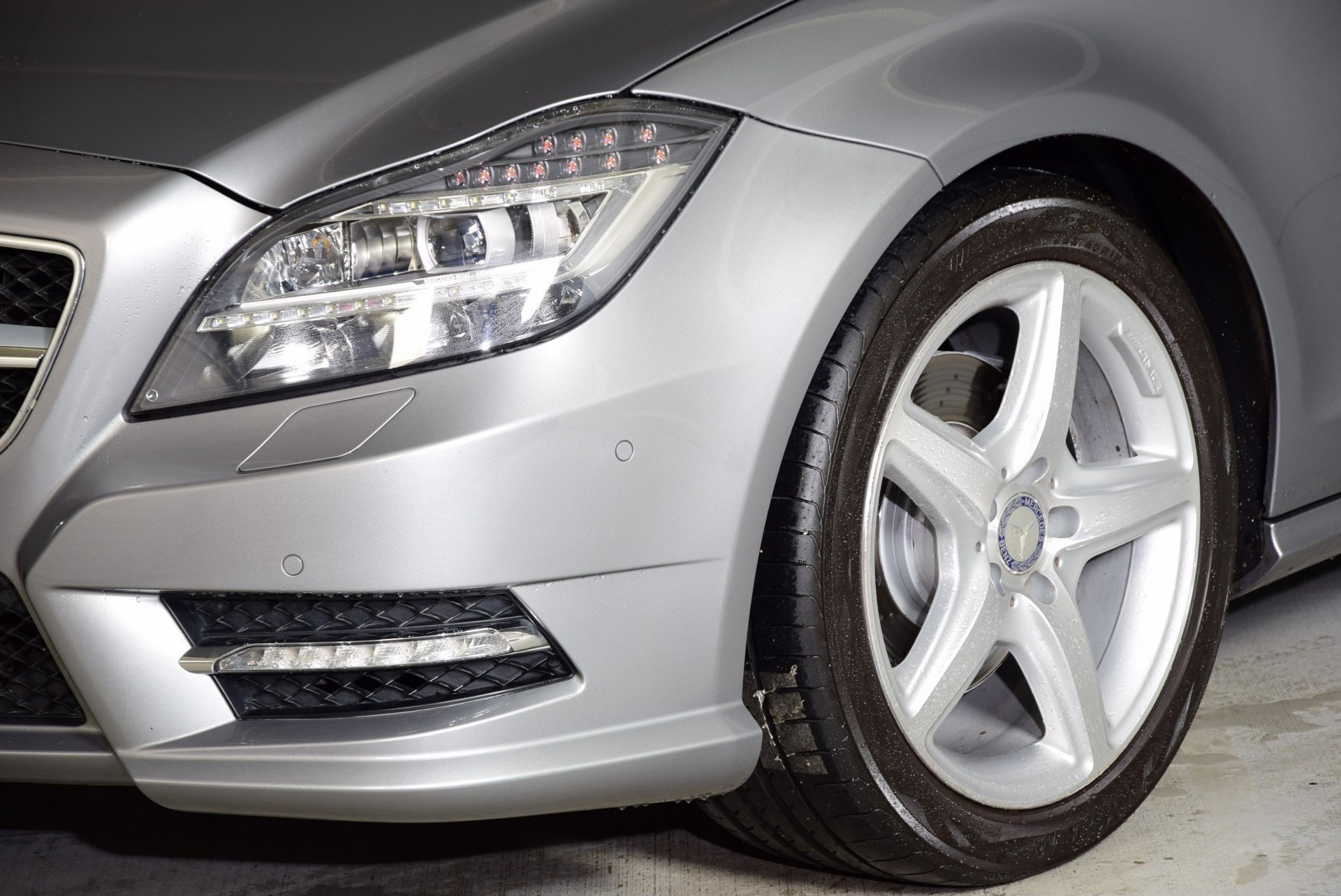 Mercedes-Benz CLS-Klasse 350 Cdi AMG Airmatic Distronic Keyless Mem Harman-Kardon Aut7 Foto 16