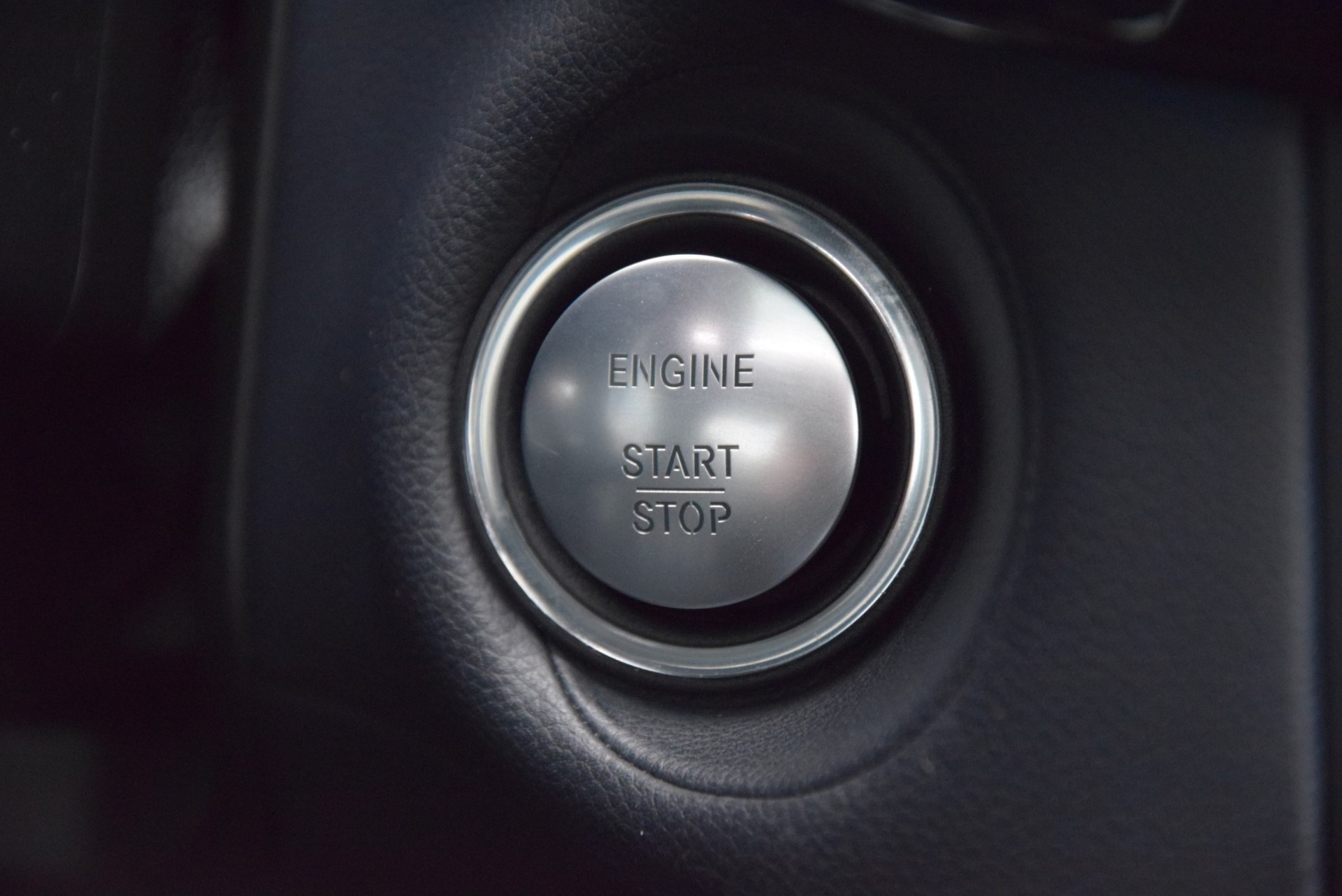 Mercedes-Benz CLS-Klasse 350 Cdi AMG Airmatic Distronic Keyless Mem Harman-Kardon Aut7 Foto 6