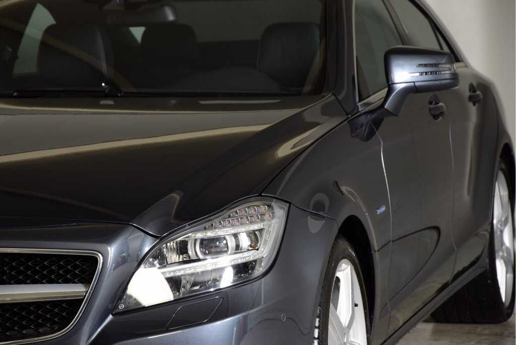 Mercedes-Benz CLS-Klasse 350 Cdi AMG Distronic / Airmatic / Harman-Kardon / Massagestoelen Aut7 Foto 18