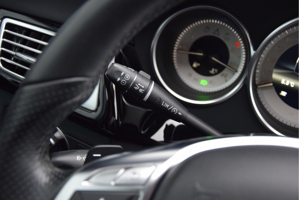 Mercedes-Benz CLS-Klasse 350 Cdi AMG Distronic / Airmatic / Harman-Kardon / Massagestoelen Aut7 Foto 7