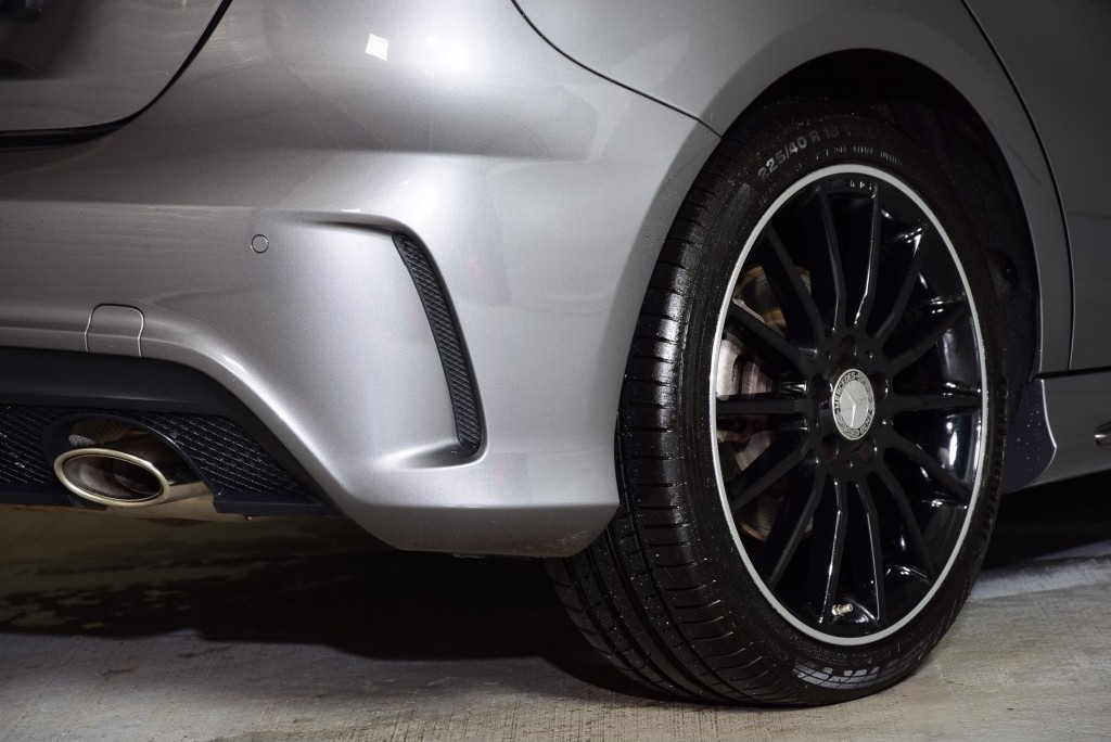 Mercedes-Benz A-Klasse 220 Cdi AMG Night Panorama Sound/Mem/Xenon Aut7 Foto 24