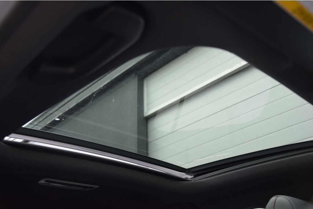 Mercedes-Benz A-Klasse 220 Cdi AMG Night Panorama Sound/Mem/Xenon Aut7 Foto 6