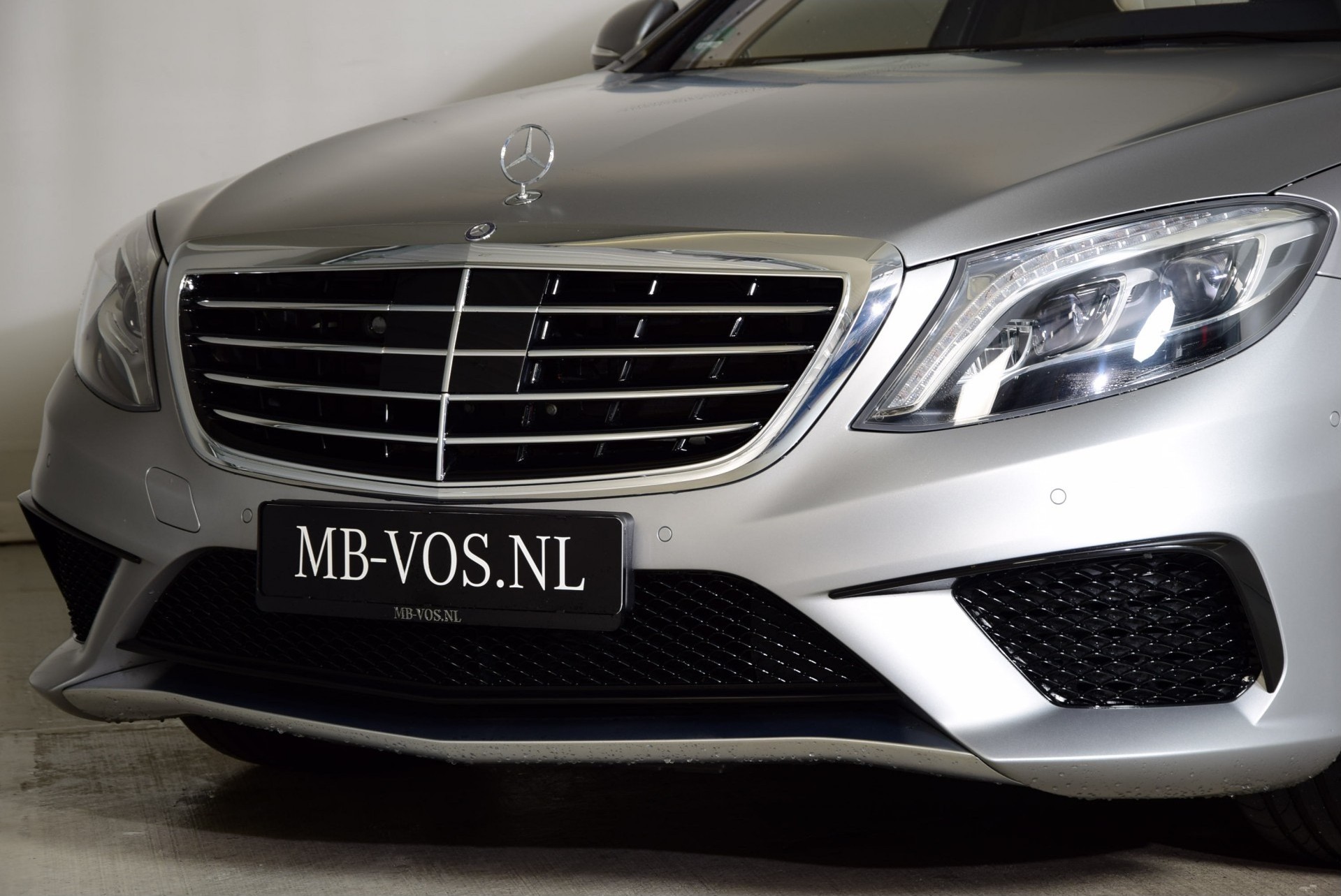 Mercedes-Benz S-Klasse 63 AMG L 4-M Designo Mat / Carbon / Entertainment / Burmester High-End / Drivers Pack Aut7 Foto 24