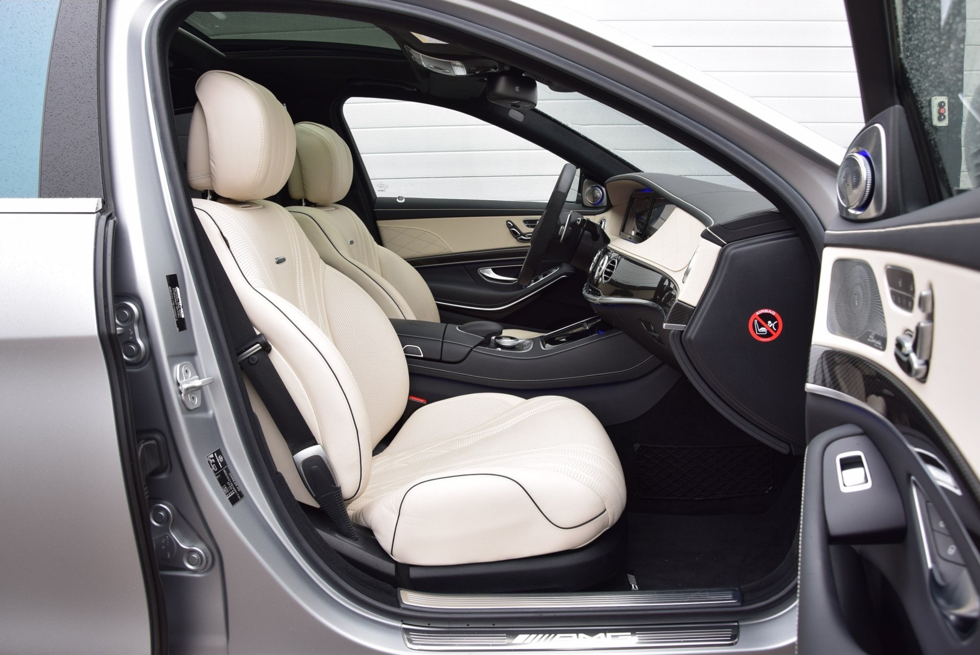 Mercedes-Benz S-Klasse 63 AMG L 4-M Designo Mat / Carbon / Entertainment / Burmester High-End / Drivers Pack Aut7 Foto 3