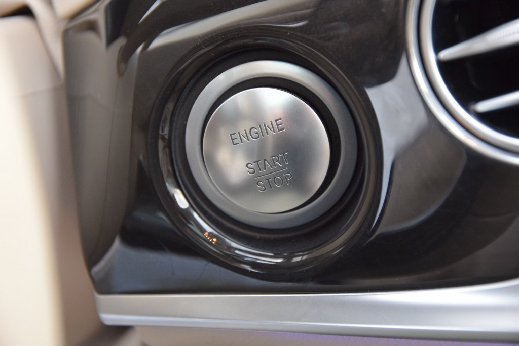 Mercedes-Benz S-Klasse 500 PLUG-IN HYBRID LANG AMG Prestige Plus Aut7 NP 160583 Foto 11