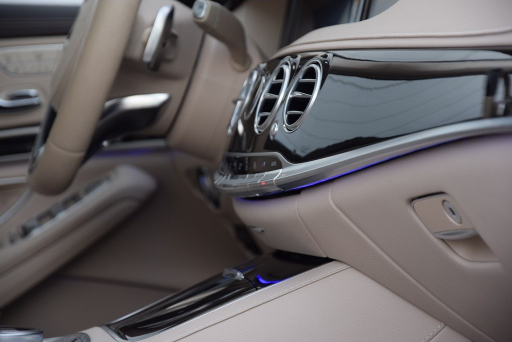 Mercedes-Benz S-Klasse 500 PLUG-IN HYBRID LANG AMG Prestige Plus Aut7 NP 160583 Foto 13