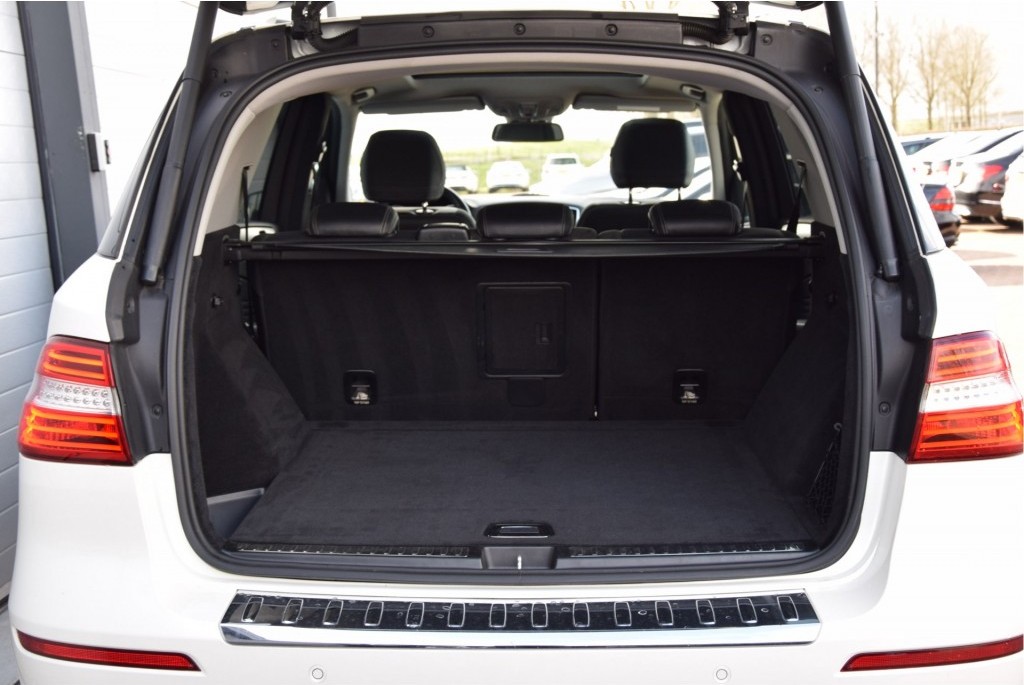 Mercedes-Benz M-Klasse 350 BLUETEC 4M Sport/AMG/Luchtvering/Com/afn-trhk Aut7 Foto 12