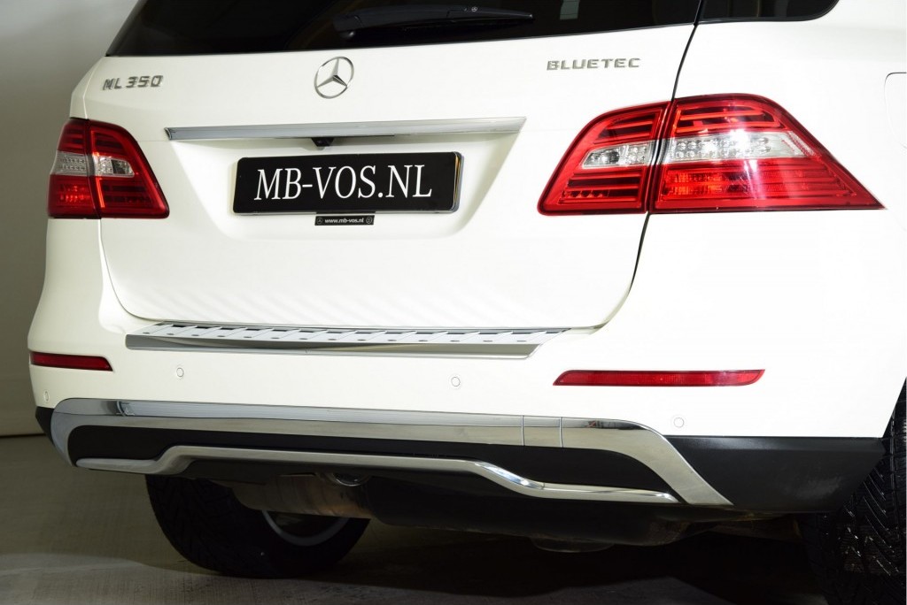 Mercedes-Benz M-Klasse 350 BLUETEC 4M Sport/AMG/Luchtvering/Com/afn-trhk Aut7 Foto 17