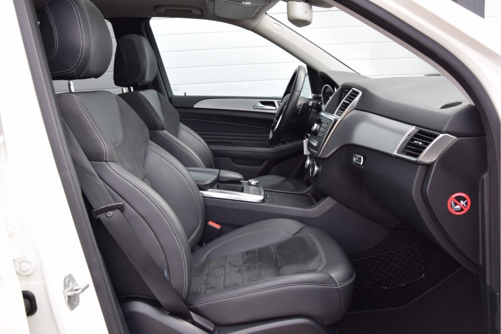 Mercedes-Benz M-Klasse 350 BLUETEC 4M Sport/AMG/Luchtvering/Com/afn-trhk Aut7 Foto 3