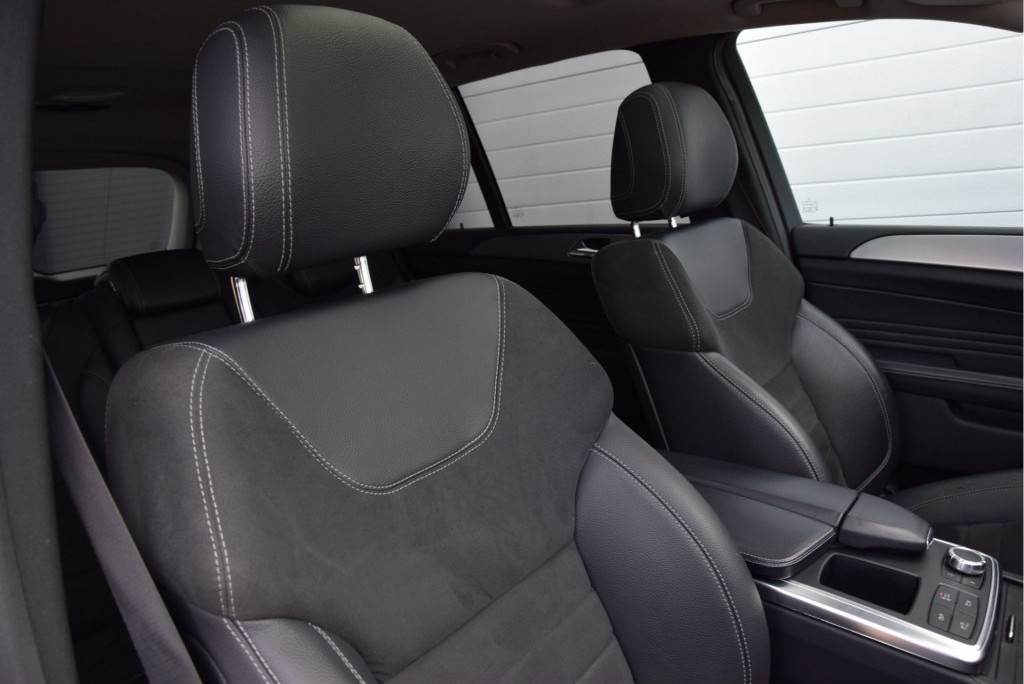 Mercedes-Benz M-Klasse 350 BLUETEC 4M Sport/AMG/Luchtvering/Com/afn-trhk Aut7 Foto 7