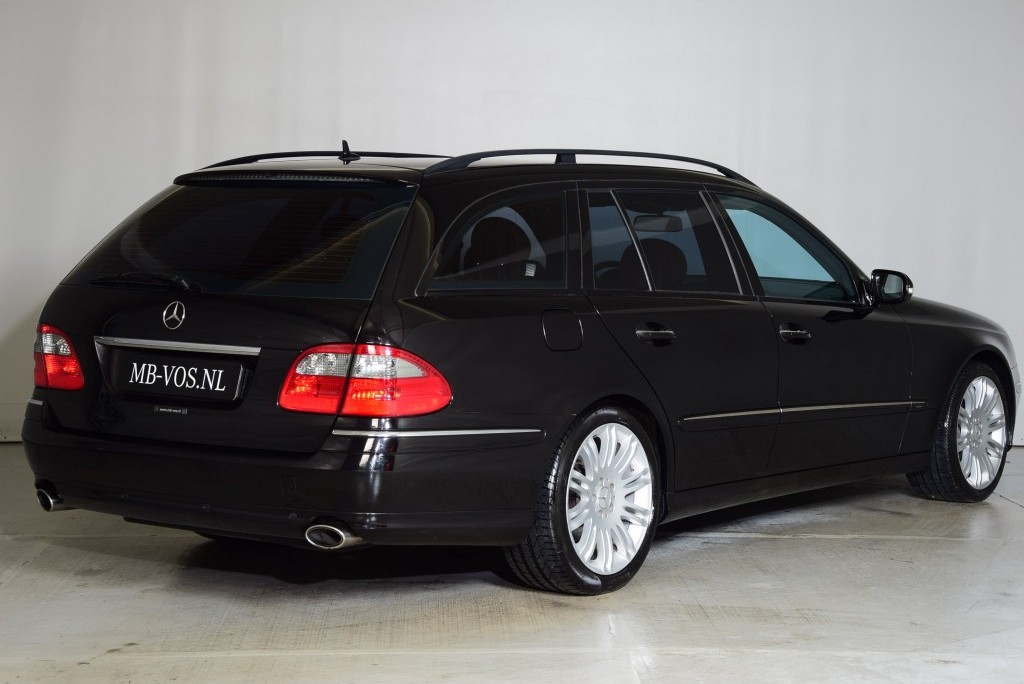 Mercedes-Benz E-Klasse Combi 220 Cdi Avantgarde Sport Com/Cognac/Xenon Aut5 Foto 2