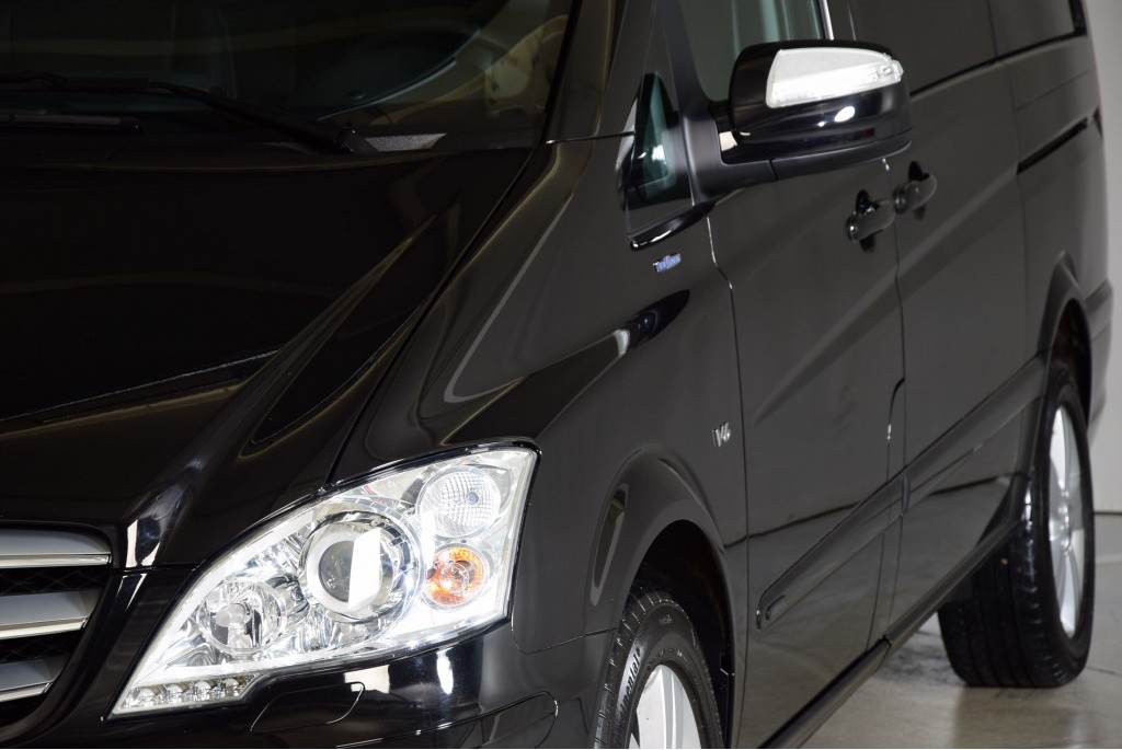 Mercedes-Benz Viano 3.0 CDI AVANTGARDE DC LANG Ambiente Leer/Com/2xDak/Xenon/2xschuifdeur Aut7 Foto 15