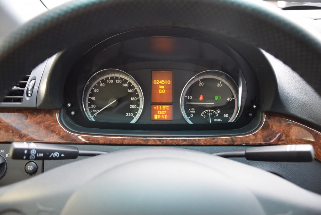 Mercedes-Benz Viano 3.0 CDI AVANTGARDE DC LANG Ambiente Leer/Com/2xDak/Xenon/2xschuifdeur Aut7 Foto 6