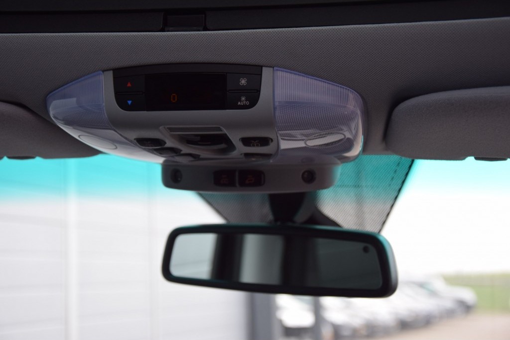 Mercedes-Benz Viano 3.0 CDI AVANTGARDE DC LANG Ambiente Leer/Com/2xDak/Xenon/2xschuifdeur Aut7 Foto 7