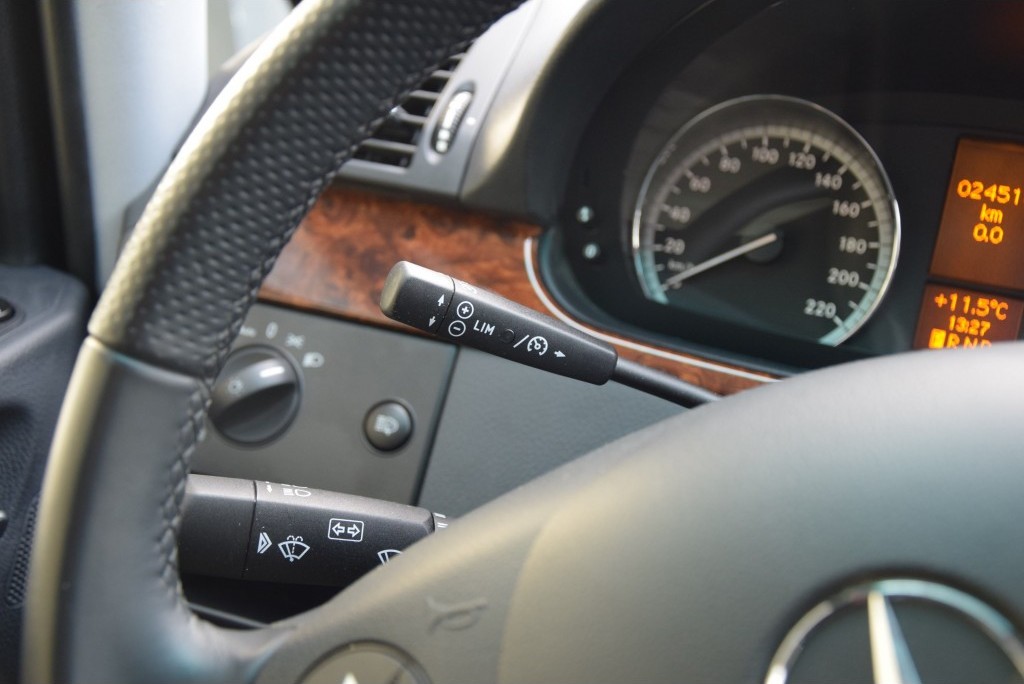 Mercedes-Benz Viano 3.0 CDI AVANTGARDE DC LANG Ambiente Leer/Com/2xDak/Xenon/2xschuifdeur Aut7 Foto 9