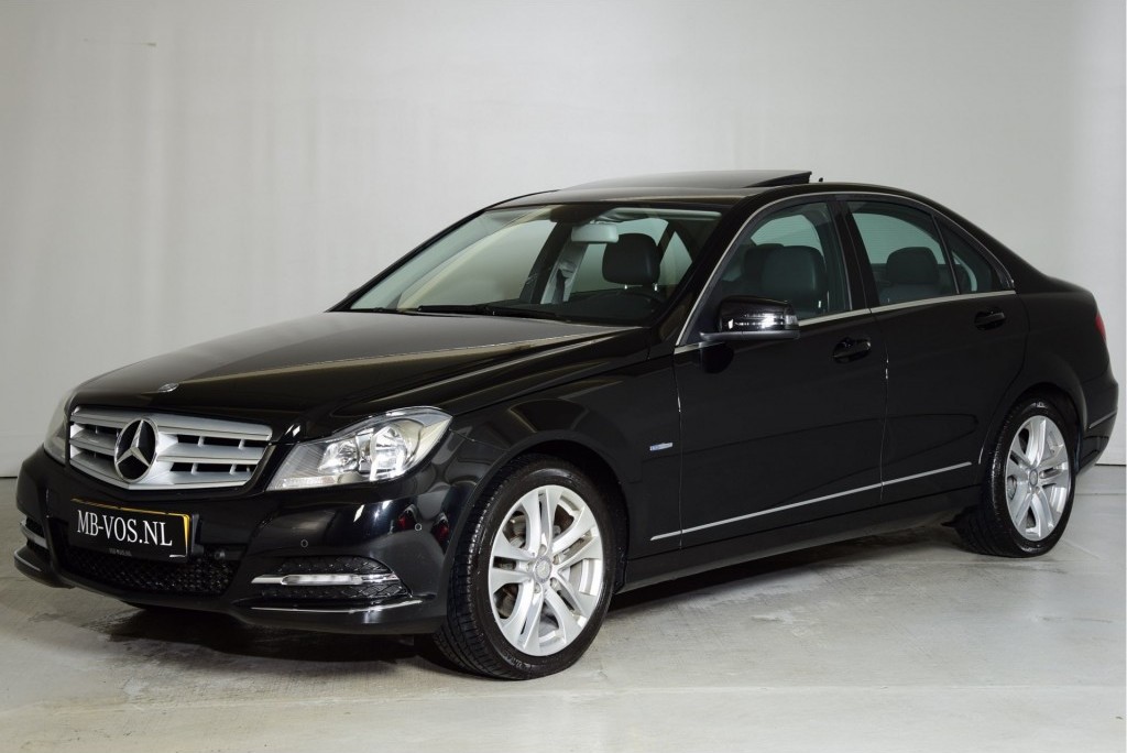 Mercedes-Benz C-Klasse 250 Cdi Avantgarde Schuifdak/Navi/LED Aut7 Foto 1