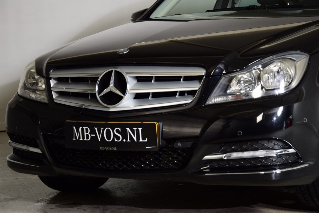 Mercedes-Benz C-Klasse 250 Cdi Avantgarde Schuifdak/Navi/LED Aut7 Foto 12