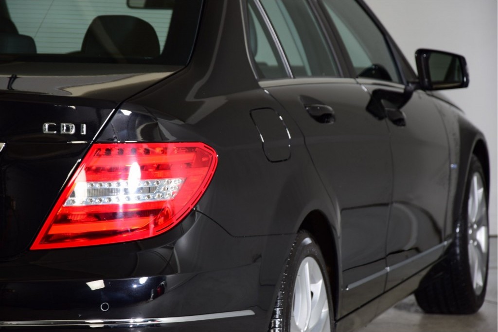 Mercedes-Benz C-Klasse 250 Cdi Avantgarde Schuifdak/Navi/LED Aut7 Foto 15