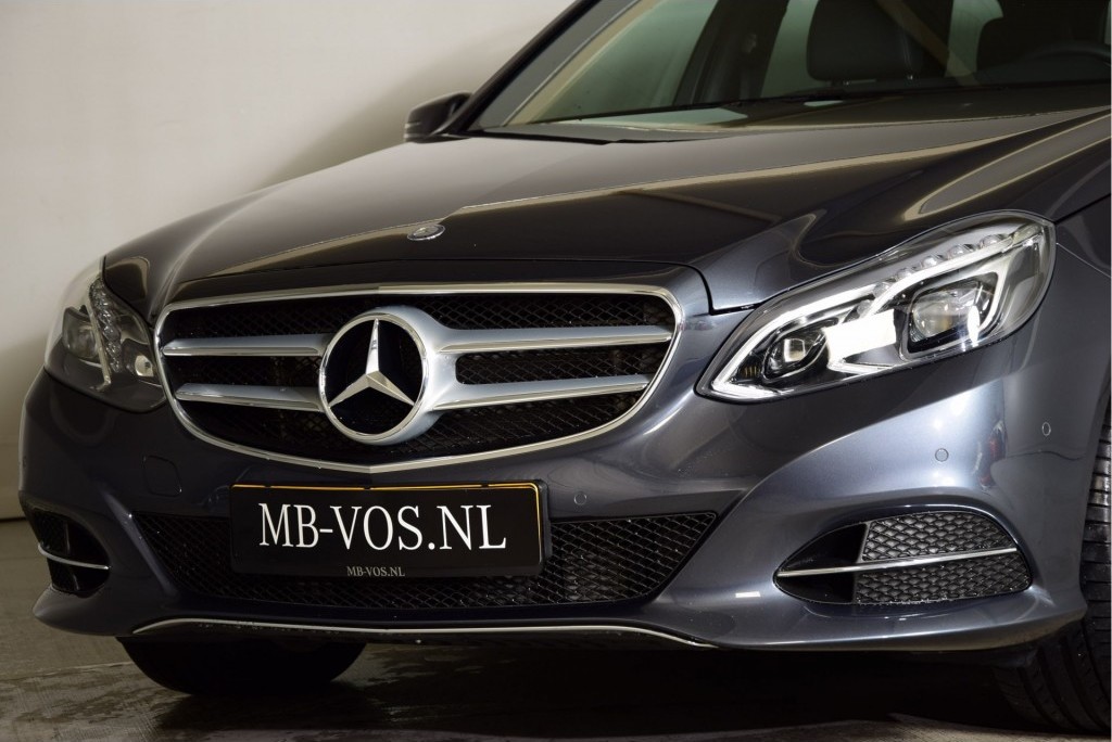 Mercedes-Benz E-Klasse Estate 2.2 200 Bluetec T Avantgarde ILS/Garmin Navi Aut7 Foto 12