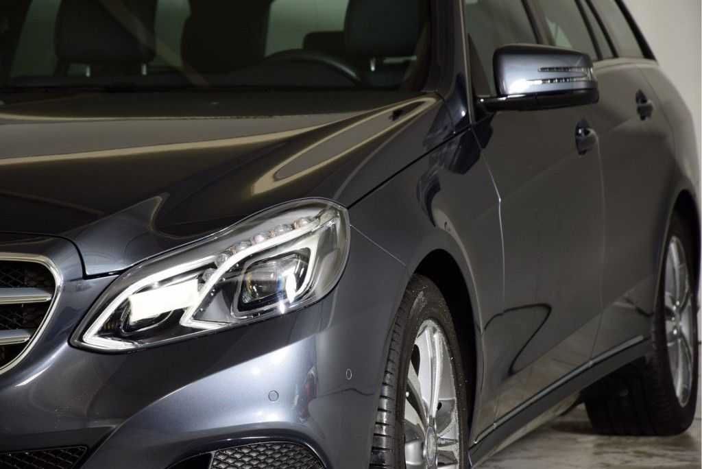 Mercedes-Benz E-Klasse Estate 2.2 200 Bluetec T Avantgarde ILS/Garmin Navi Aut7 Foto 14