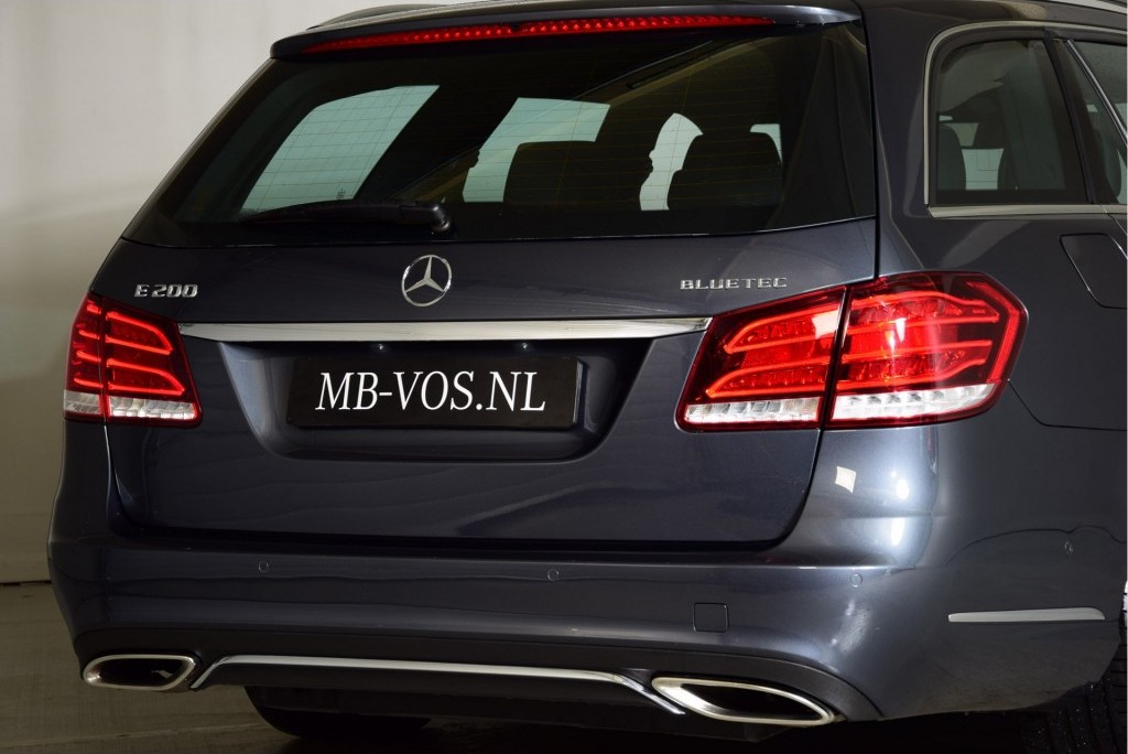 Mercedes-Benz E-Klasse Estate 2.2 200 Bluetec T Avantgarde ILS/Garmin Navi Aut7 Foto 15