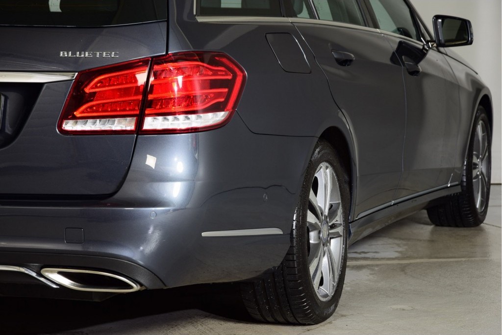 Mercedes-Benz E-Klasse Estate 2.2 200 Bluetec T Avantgarde ILS/Garmin Navi Aut7 Foto 16