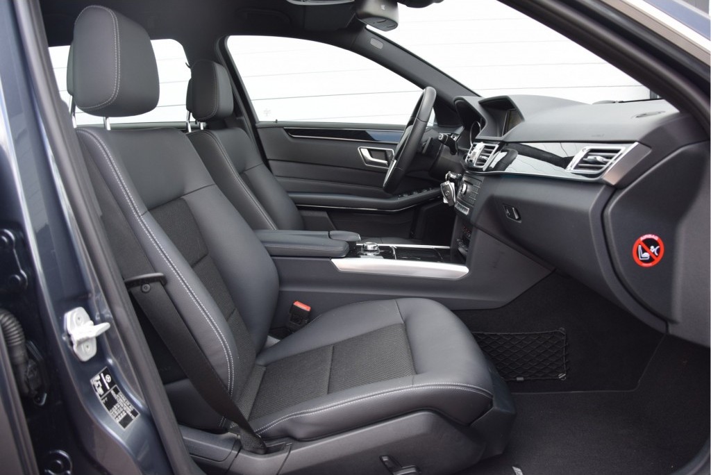 Mercedes-Benz E-Klasse Estate 2.2 200 Bluetec T Avantgarde ILS/Garmin Navi Aut7 Foto 3