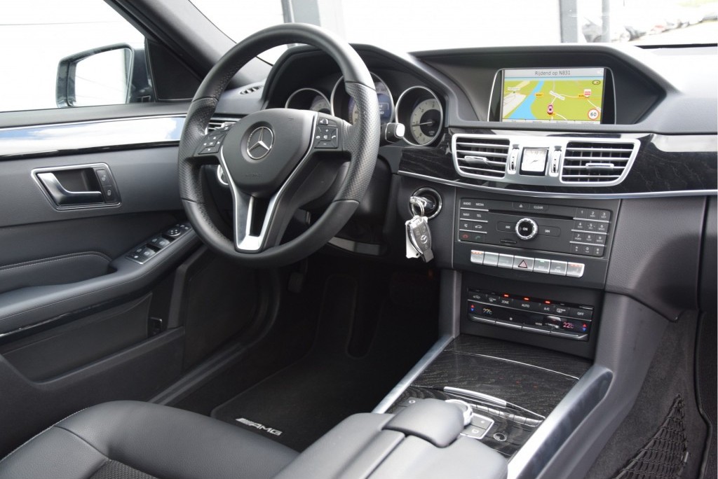 Mercedes-Benz E-Klasse Estate 2.2 200 Bluetec T Avantgarde ILS/Garmin Navi Aut7 Foto 4