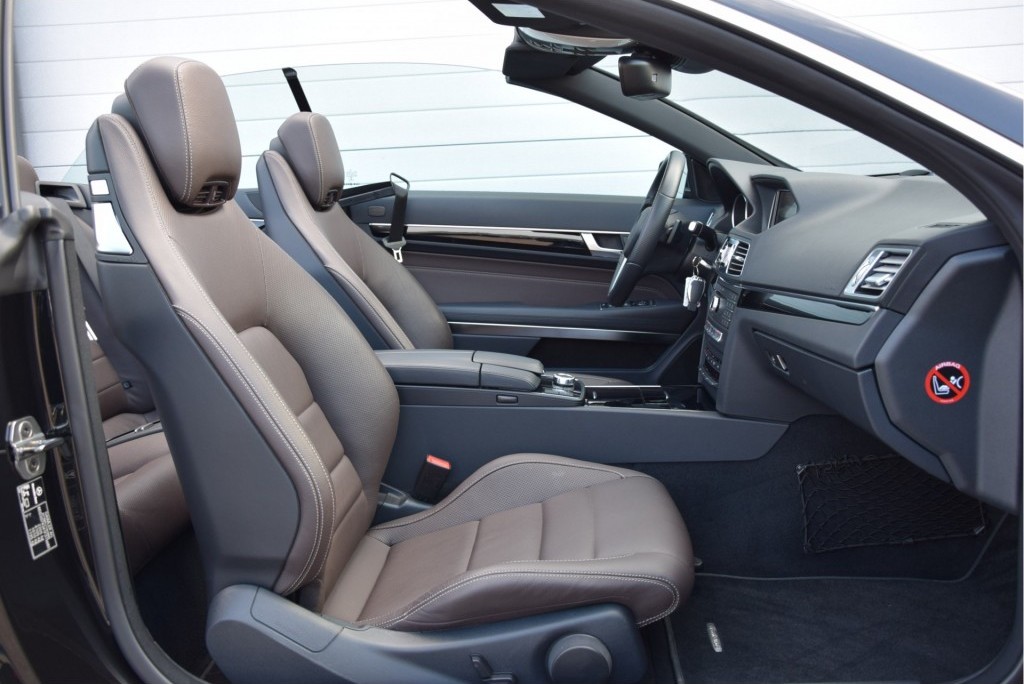 Mercedes-Benz E-Klasse Cabrio 200 Sport/Bruin leder+kap/ILS/Navi Aut7 Foto 10