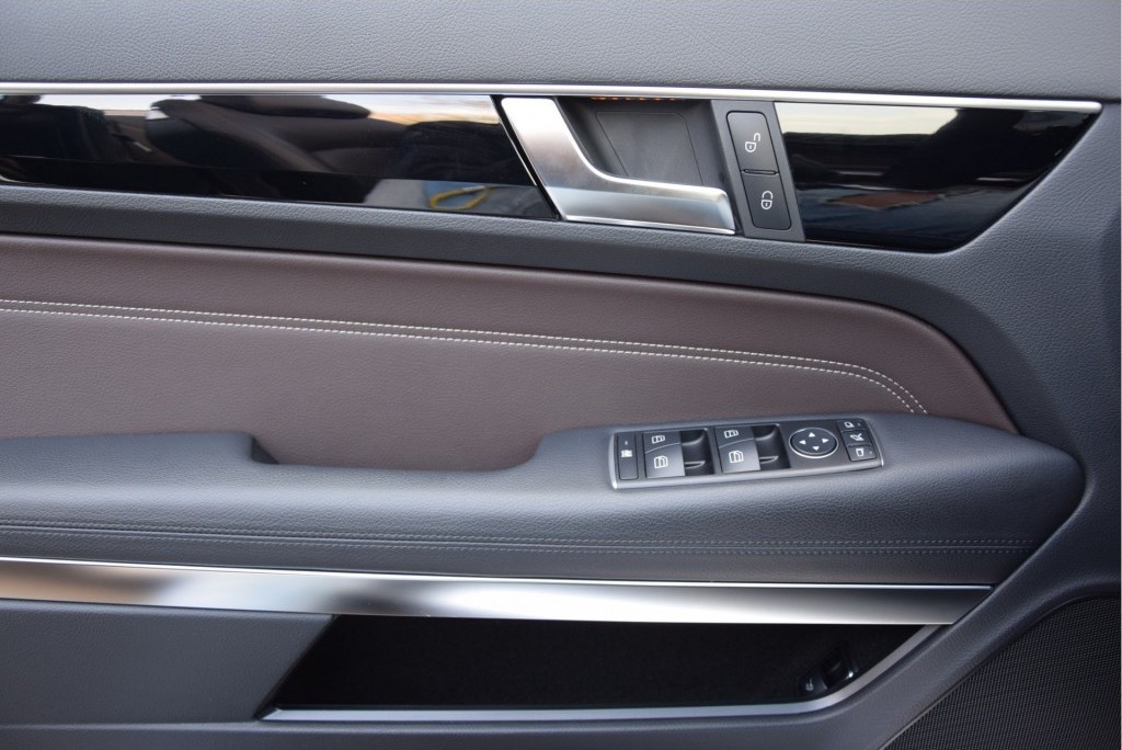 Mercedes-Benz E-Klasse Cabrio 200 Sport/Bruin leder+kap/ILS/Navi Aut7 Foto 19