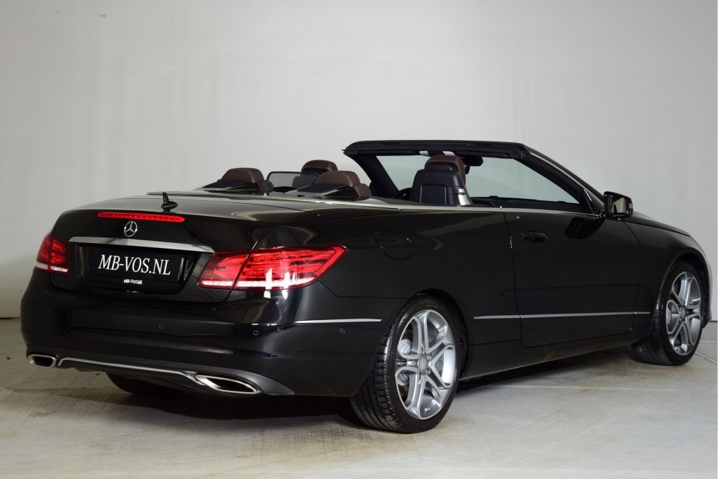 Mercedes-Benz E-Klasse Cabrio 200 Sport/Bruin leder+kap/ILS/Navi Aut7 Foto 2