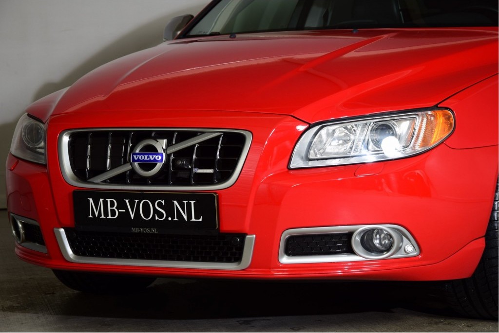 Volvo V70 2.4 D5 R-DESIGN BLIS/Nav/Keyless/ACC Aut6 Foto 12