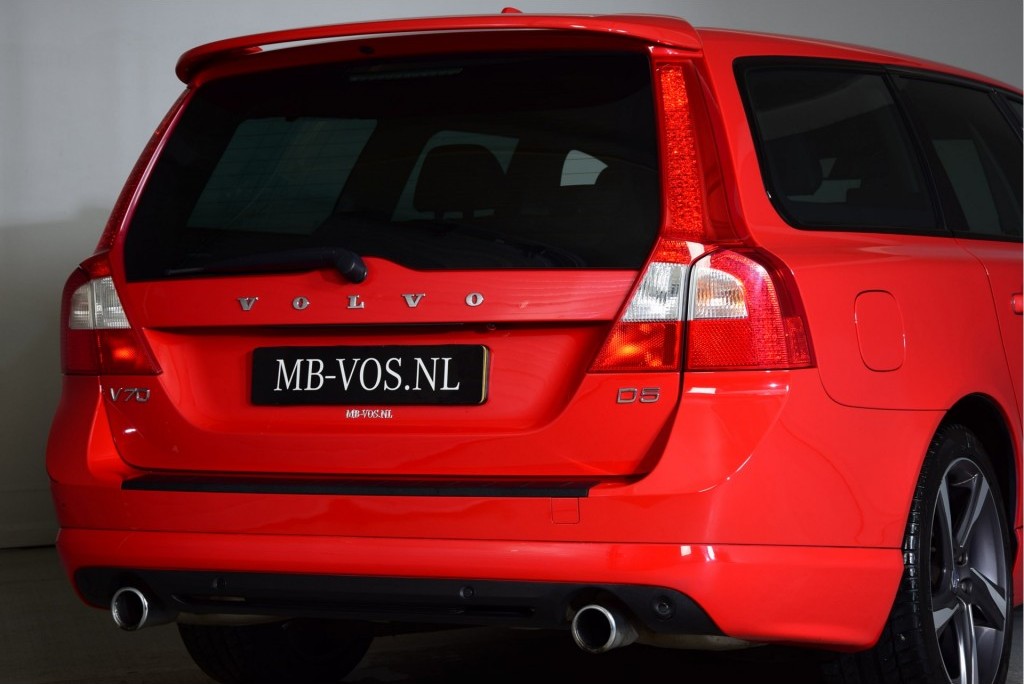 Volvo V70 2.4 D5 R-DESIGN BLIS/Nav/Keyless/ACC Aut6 Foto 16