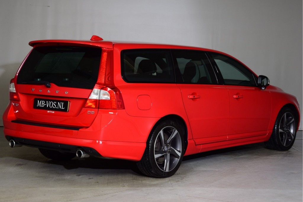 Volvo V70 2.4 D5 R-DESIGN BLIS/Nav/Keyless/ACC Aut6 Foto 2