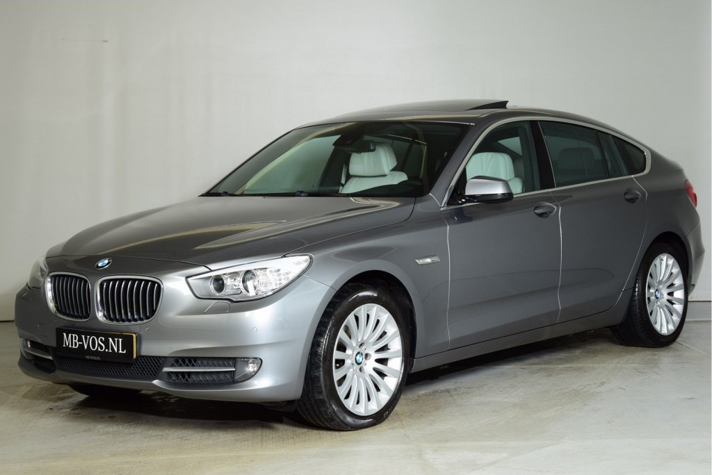 BMW 5 Serie Gran Turismo 530XD HIGH EXECUTIVE Panorama/Camera Aut8 Foto 1