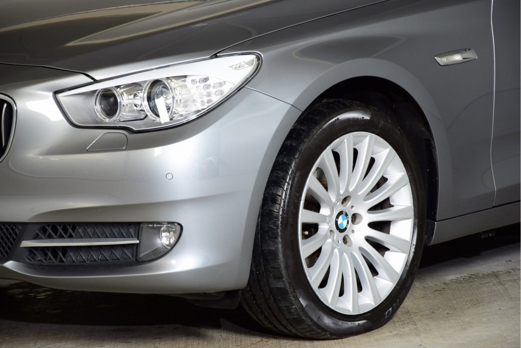 BMW 5 Serie Gran Turismo 530XD HIGH EXECUTIVE Panorama/Camera Aut8 Foto 18