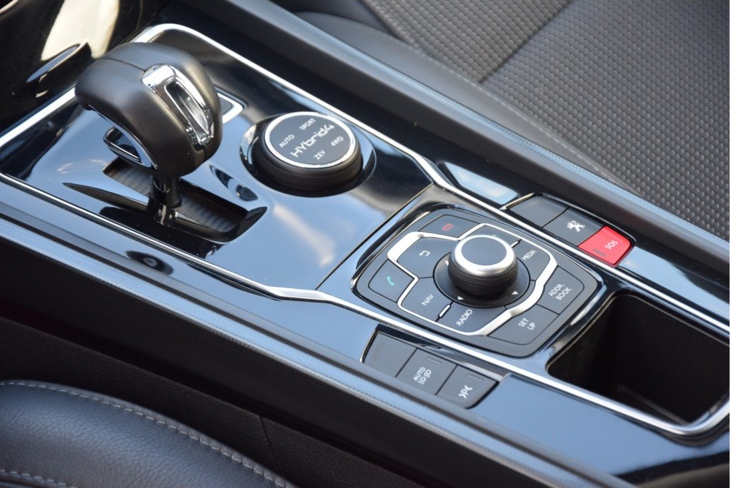 Peugeot 508 2.0 HDI Premium hybride 200pk 4WD/JBL-sound/Head-up/14%bijtelling Aut6 Foto 10