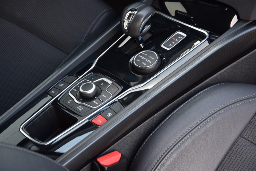 Peugeot 508 2.0 HDI Premium hybride 200pk 4WD/JBL-sound/Head-up/14%bijtelling Aut6 Foto 11