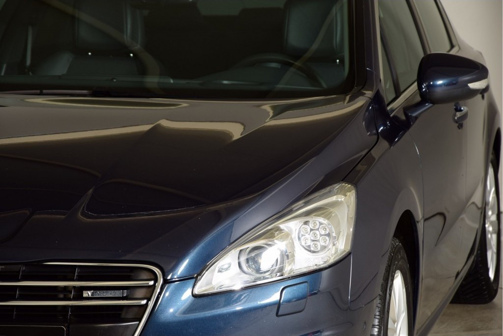 Peugeot 508 2.0 HDI Premium hybride 200pk 4WD/JBL-sound/Head-up/14%bijtelling Aut6 Foto 15