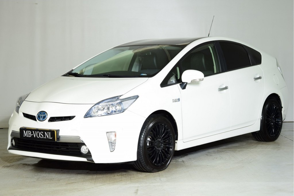 Toyota Prius 1.8 PLUG-IN 0% bijtelling Executive Business Nav/Trekhaak Aut Foto 1