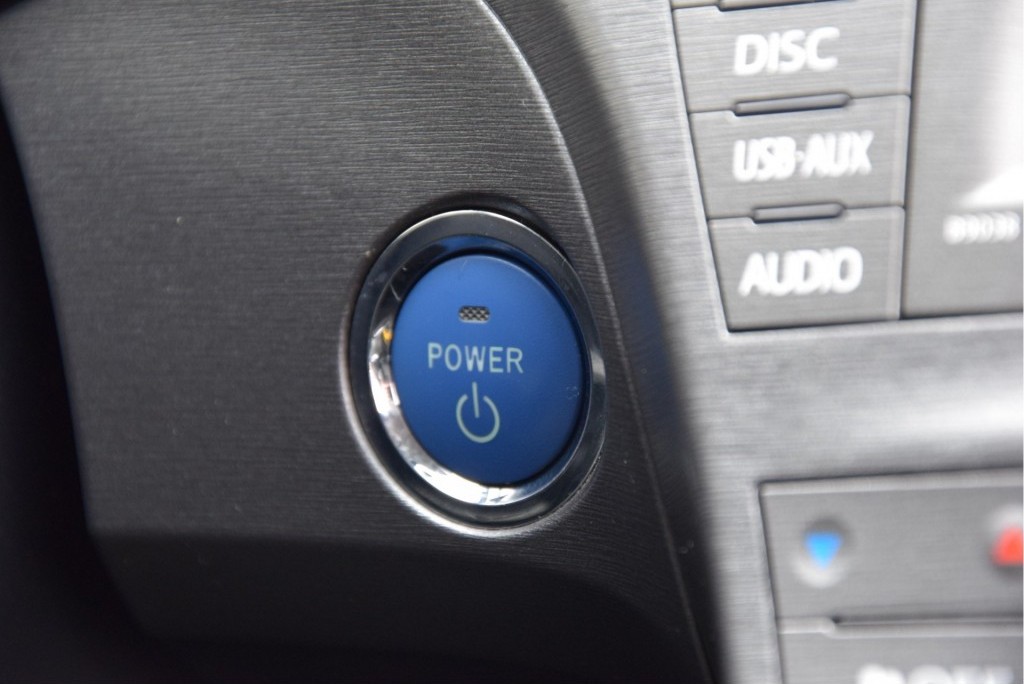 Toyota Prius 1.8 PLUG-IN 0% bijtelling Executive Business Nav/Trekhaak Aut Foto 11