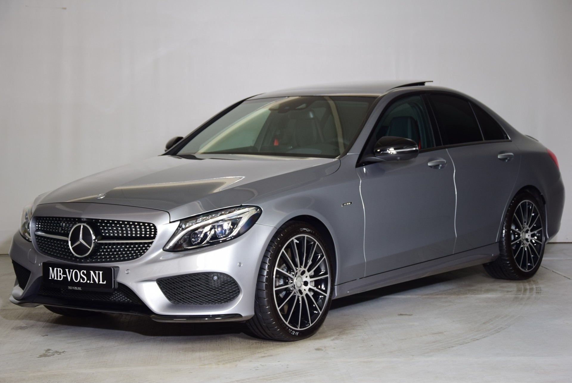 Mercedes-Benz C-Klasse 43 AMG 4-M Performance/Panorama/Keyless/Distronic/HUD/Burmeister Aut7 Foto 1