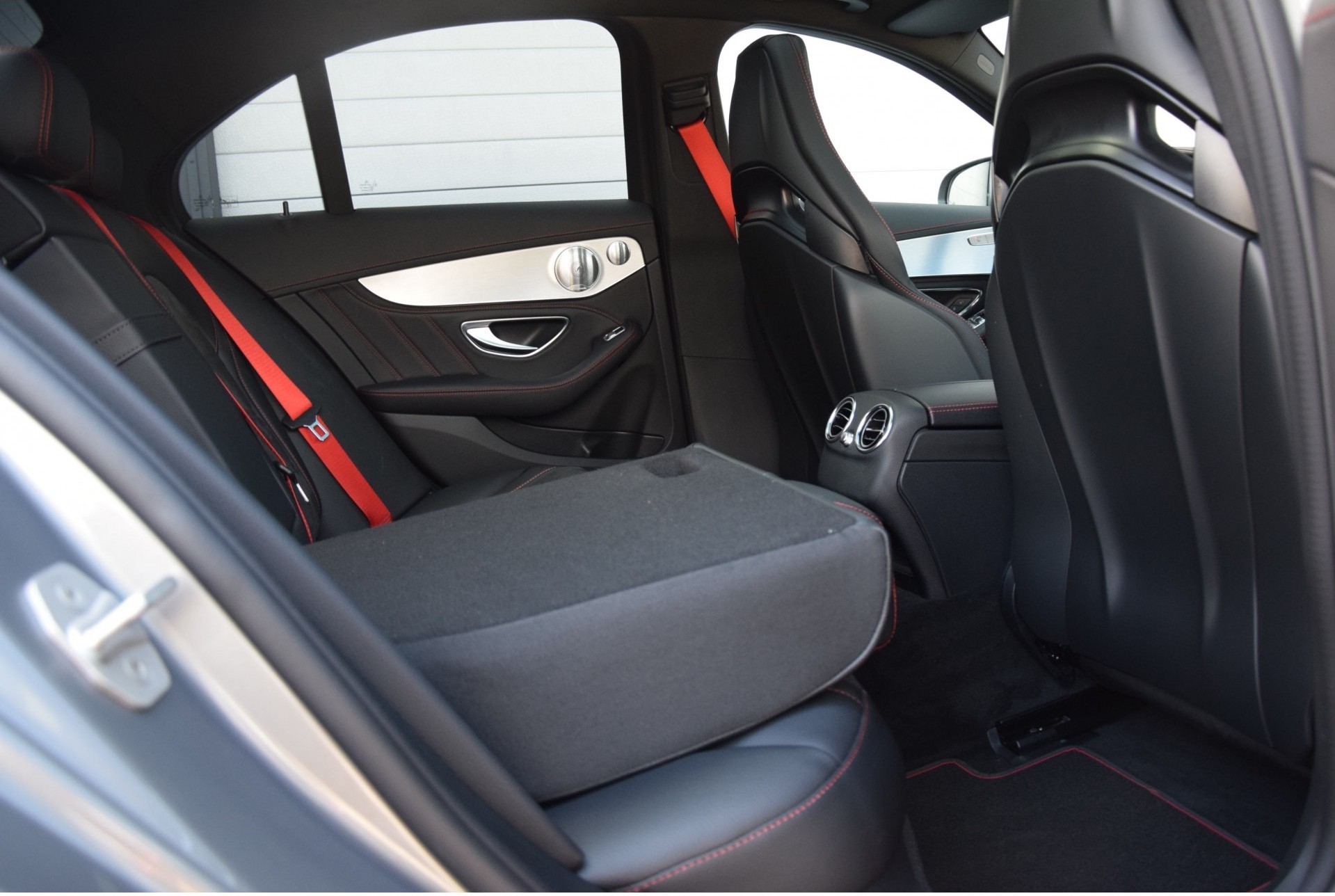 Mercedes-Benz C-Klasse 43 AMG 4-M Performance/Panorama/Keyless/Distronic/HUD/Burmeister Aut7 Foto 23