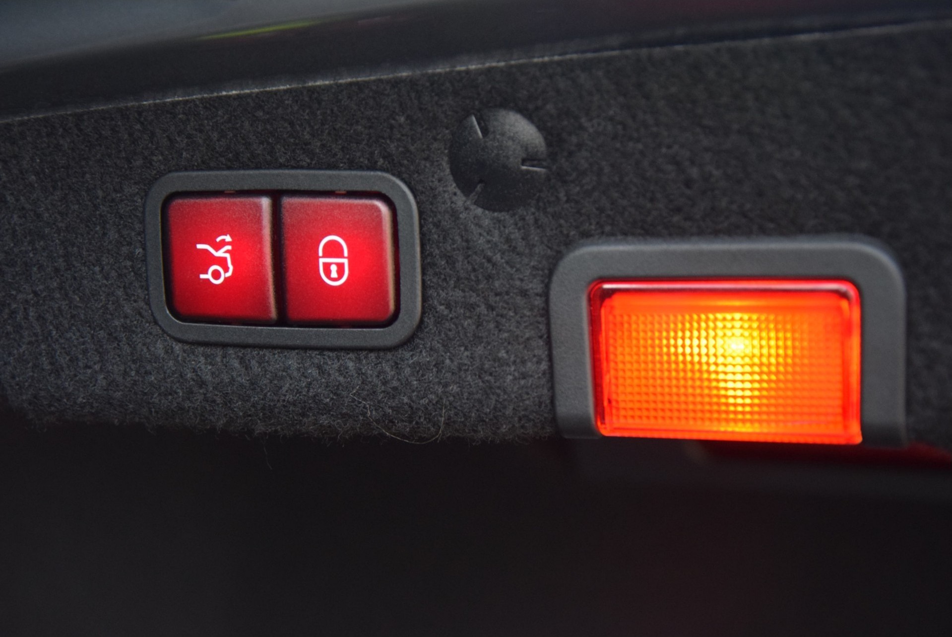 Mercedes-Benz C-Klasse 43 AMG 4-M Performance/Panorama/Keyless/Distronic/HUD/Burmeister Aut7 Foto 25