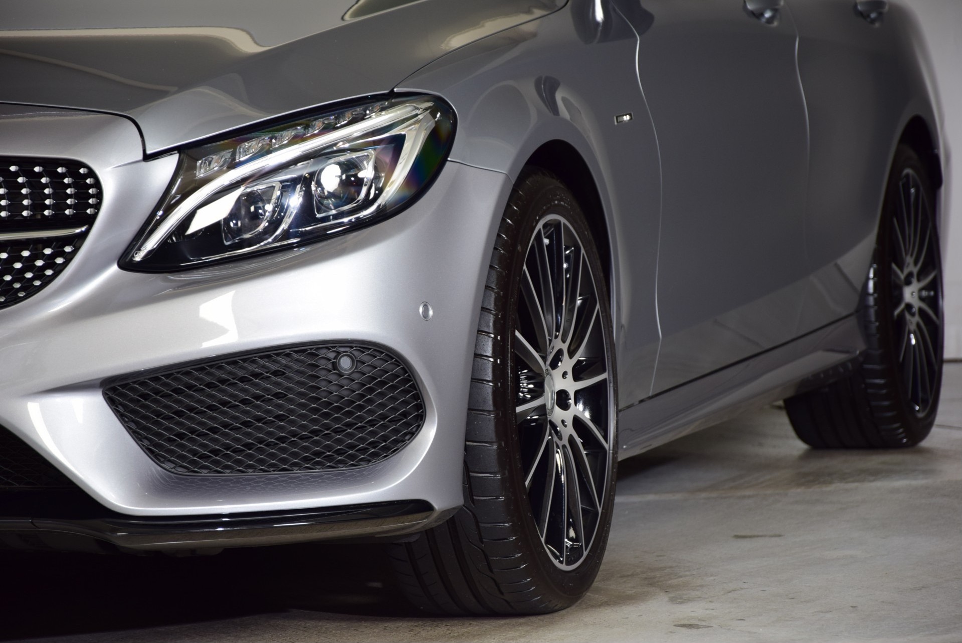 Mercedes-Benz C-Klasse 43 AMG 4-M Performance/Panorama/Keyless/Distronic/HUD/Burmeister Aut7 Foto 30