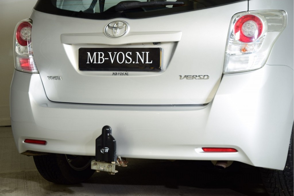 Toyota Verso 1.8 VVT-I Business Panorama/Navi/Trekhaak Aut Foto 16